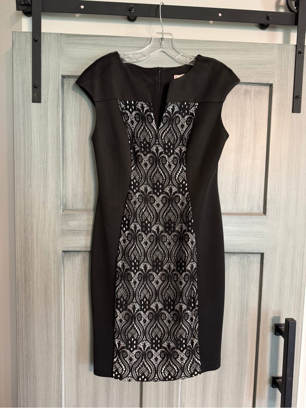 Black Lace-Panel Sheath Dress - Women